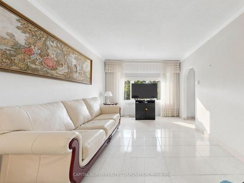 Photo 5 at 70 Beechborough Avenue, Greenbrook, Toronto