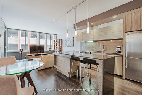 Photo 1 at 405 - 8 Charlotte Street, Waterfront Communities C1, Toronto