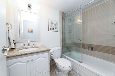 Photo 14 at 415 - 20 Fashion Roseway, Willowdale East, Toronto