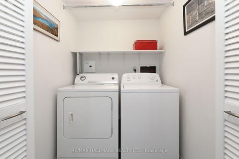Photo 15 at 415 - 20 Fashion Roseway, Willowdale East, Toronto