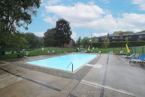 Photo 18 at 415 - 20 Fashion Roseway, Willowdale East, Toronto
