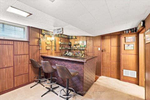 Photo 20 at 142 Cass Avenue, Sullivan, Toronto