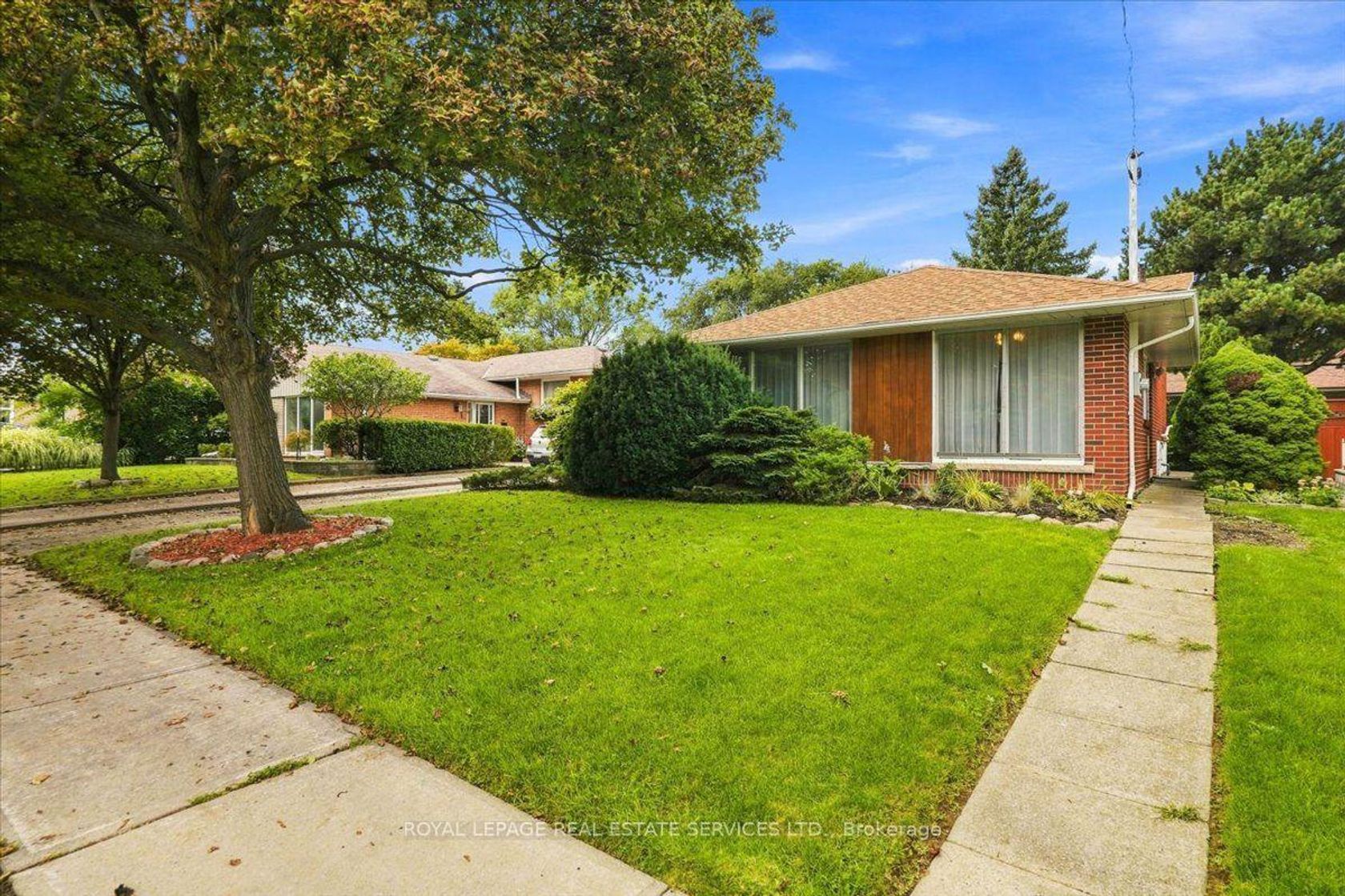 142 Cass Avenue, Sullivan, Toronto 
