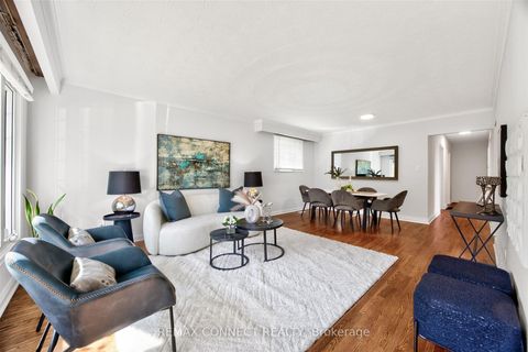Photo 5 at 42 Bainhart Crescent, Woburn, Toronto
