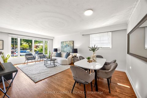 Photo 8 at 42 Bainhart Crescent, Woburn, Toronto