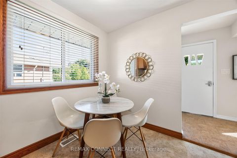 Photo 12 at 42 Bainhart Crescent, Woburn, Toronto