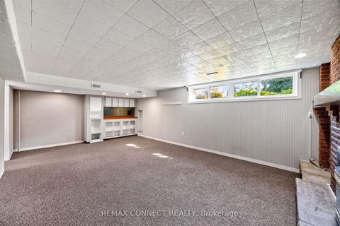 Photo 18 at 42 Bainhart Crescent, Woburn, Toronto