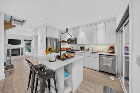 Photo 7 at 120 Hope Street, Davenport, Toronto