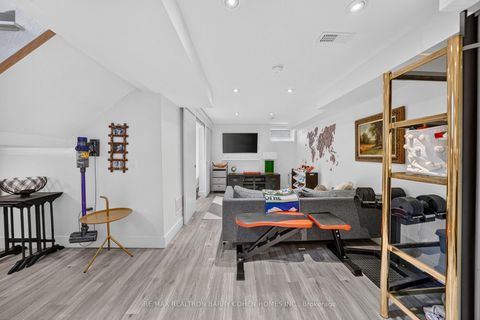 Photo 24 at 120 Hope Street, Davenport, Toronto