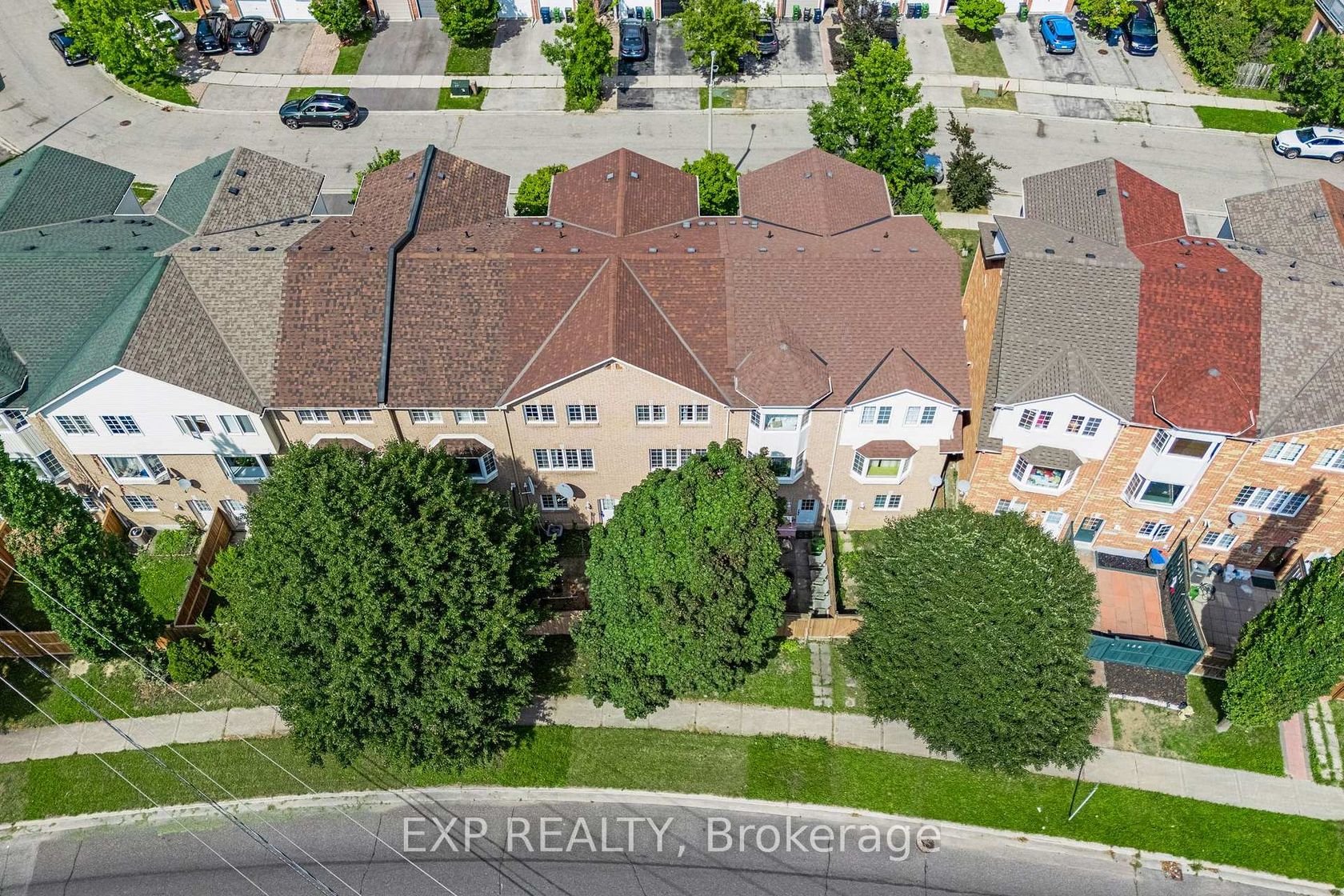 144 Bartley Drive, Victoria Village, Toronto photo number 2