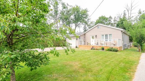 Photo 1 at 706 Reid Street, Alcona, Innisfil