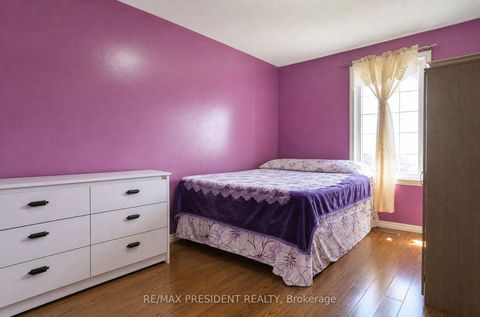 Photo 15 at 29 Norbrook Crescent, Clairville, Toronto