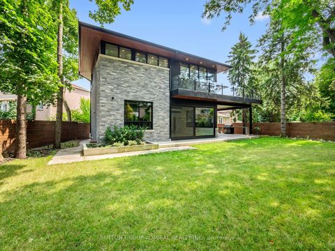 Photo 43 at 95 Penstock Court, Mill Pond, Richmond Hill