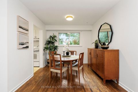 Photo 7 at 11 Gillbank Crescent, Morningside, Toronto