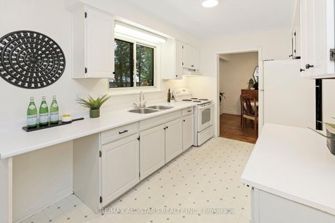 Photo 15 at 11 Gillbank Crescent, Morningside, Toronto