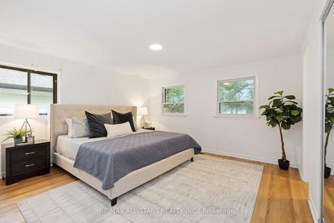 Photo 19 at 11 Gillbank Crescent, Morningside, Toronto