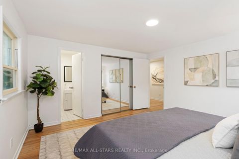 Photo 21 at 11 Gillbank Crescent, Morningside, Toronto