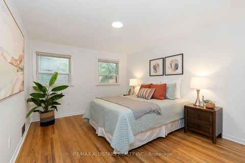 Photo 27 at 11 Gillbank Crescent, Morningside, Toronto