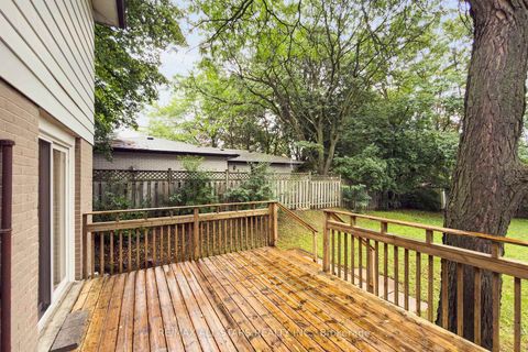 Photo 45 at 11 Gillbank Crescent, Morningside, Toronto