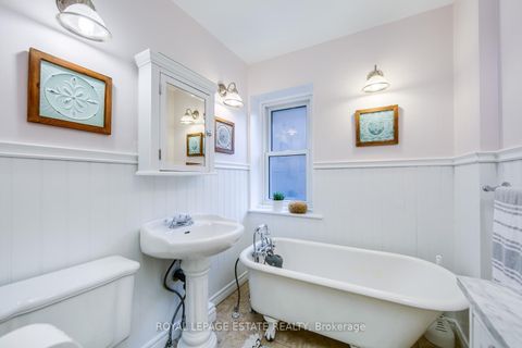 Photo 33 at 80 Elmer Avenue, The Beaches, Toronto