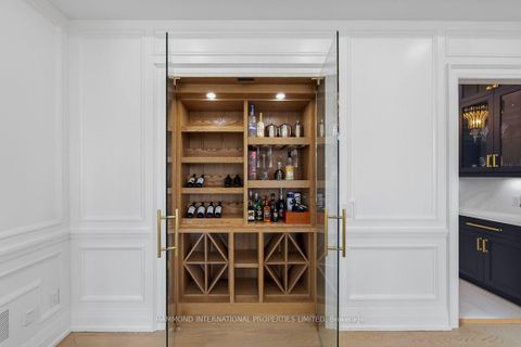 Photo 12 at 118 Laurentide Drive, Donalda, Toronto