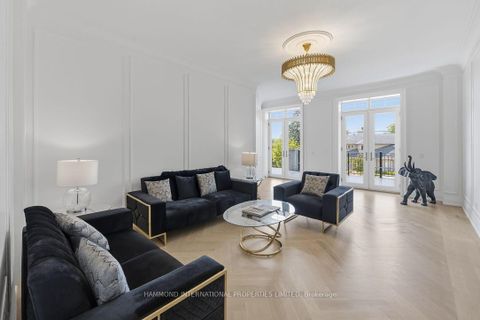 Photo 13 at 118 Laurentide Drive, Donalda, Toronto