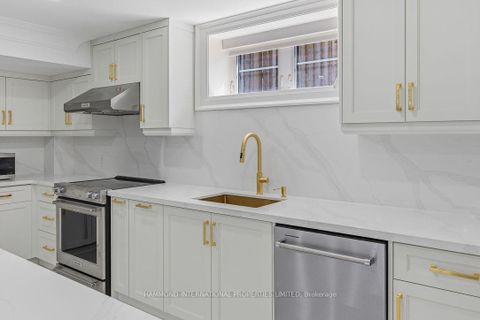 Photo 25 at 118 Laurentide Drive, Donalda, Toronto