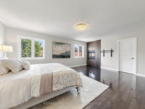 Photo 19 at 50 Ascalon Drive, Patterson, Vaughan