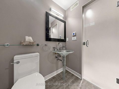 Photo 36 at 50 Ascalon Drive, Patterson, Vaughan