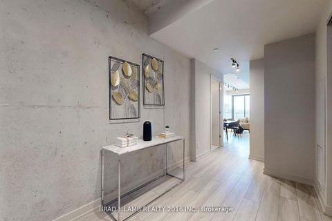 Photo 12 at 1207 - 458 Richmond Street W, Waterfront Communities C1, Toronto