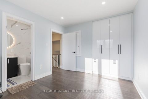 Photo 20 at 20 Mayhill Crescent, Woburn, Toronto