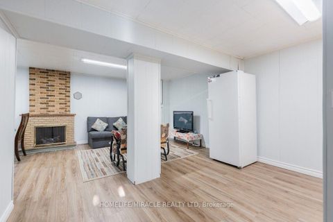Photo 24 at 20 Mayhill Crescent, Woburn, Toronto