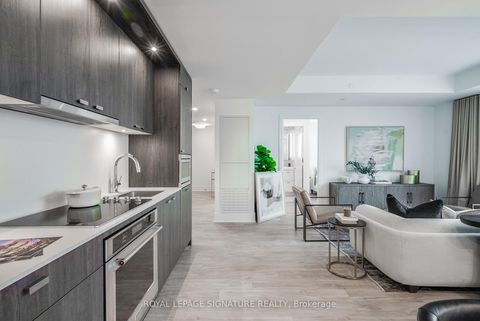 Photo 11 at 613 - 115 Denison Avenue, Chinatown, Toronto