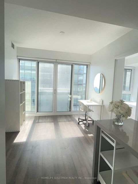Photo 6 at 5001 - 7 Grenville Street, Bay Street Corridor, Toronto