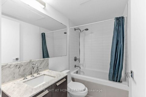Photo 15 at 3408 - 42 Charles Street E, Yonge Corridor, Toronto