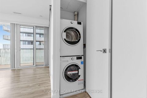 Photo 16 at 3408 - 42 Charles Street E, Yonge Corridor, Toronto