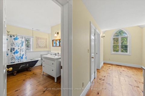 Photo 26 at 62 Wentworth Avenue, Westgate, Toronto