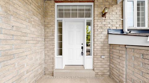 Photo 5 at 88 Banbrooke Crescent, Summerhill Estates, Newmarket