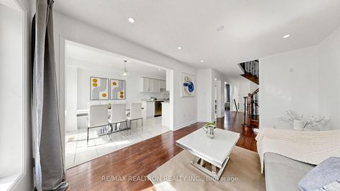 Photo 12 at 88 Banbrooke Crescent, Summerhill Estates, Newmarket