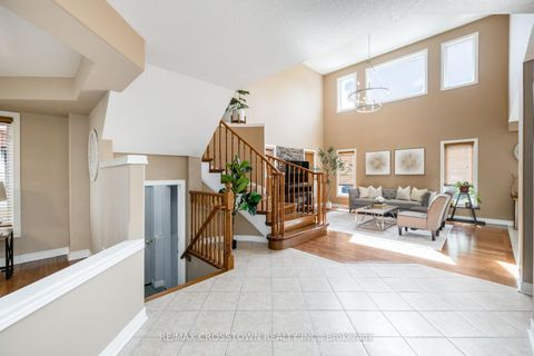 Photo 12 at 89 Sovereign's Gate, Shore, Barrie