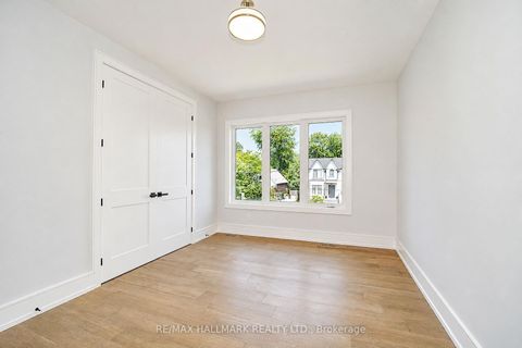 Photo 32 at 27 Sundridge Drive, Birchmount, Toronto