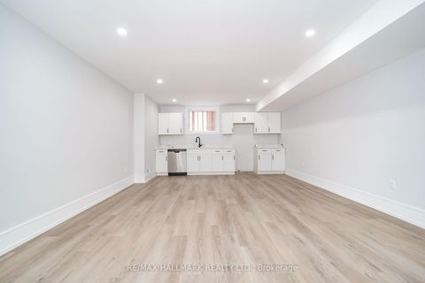Photo 44 at 27 Sundridge Drive, Birchmount, Toronto