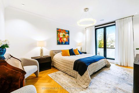 Photo 16 at 8 Baby Point Terrace, Lambton Baby Point, Toronto