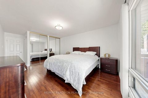 Photo 14 at 123 Francine Drive, Hillcrest Village, Toronto