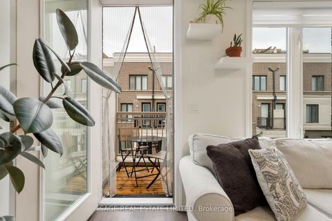 Photo 1 at 27 - 140 Long Branch Avenue, Long Branch, Toronto