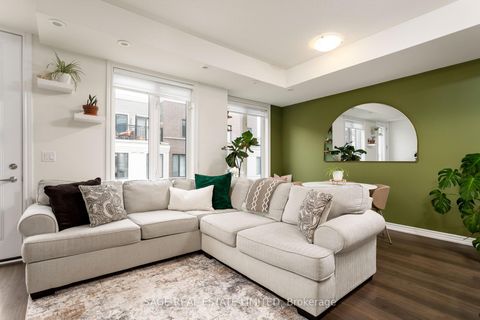 Photo 5 at 27 - 140 Long Branch Avenue, Long Branch, Toronto