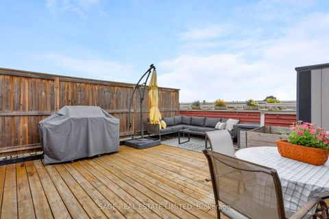 Photo 30 at 27 - 140 Long Branch Avenue, Long Branch, Toronto