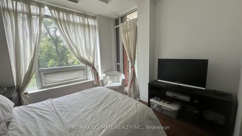 Photo 11 at TH1 - 2212 Lake Shore Boulevard W, Mimico, Toronto