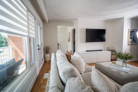 Photo 5 at 75 Plunkett Road, Humber Summit, Toronto