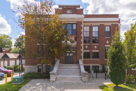 Photo 36 at 203 - 400 Park Avenue, Central Newmarket, Newmarket